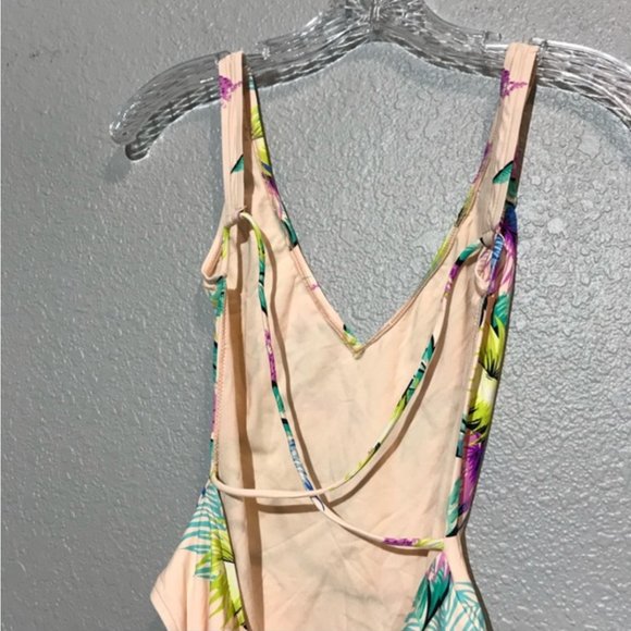 Ripcurl Ophelia Palm One Piece Swimsuit - Picture 6 of 11